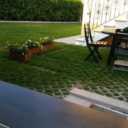 Graziosa Al Porto Casa vacanze Moniga del Garda